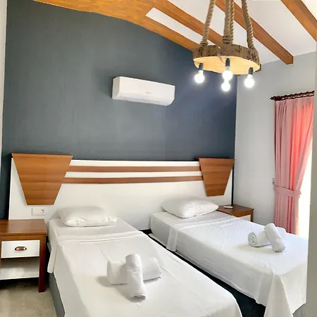 Likya Akik 2+1 Villa, Oezel Havuzlu فيلة